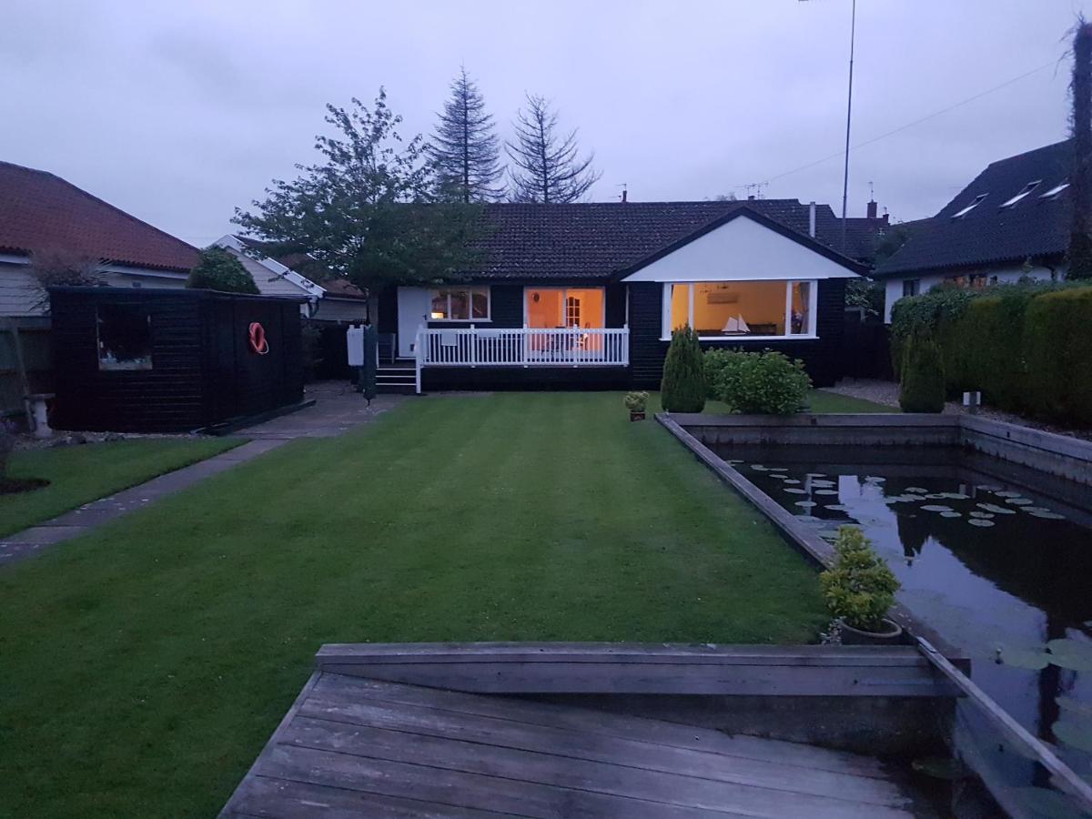 The Willows Wroxham Exterior foto